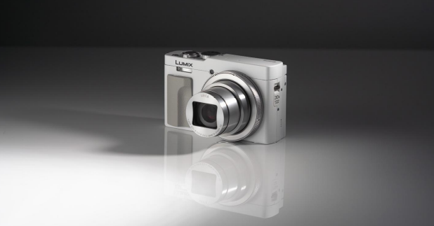 Panasonic presenta la nueva compacta viajera LUMIX TZ99 en color blanco